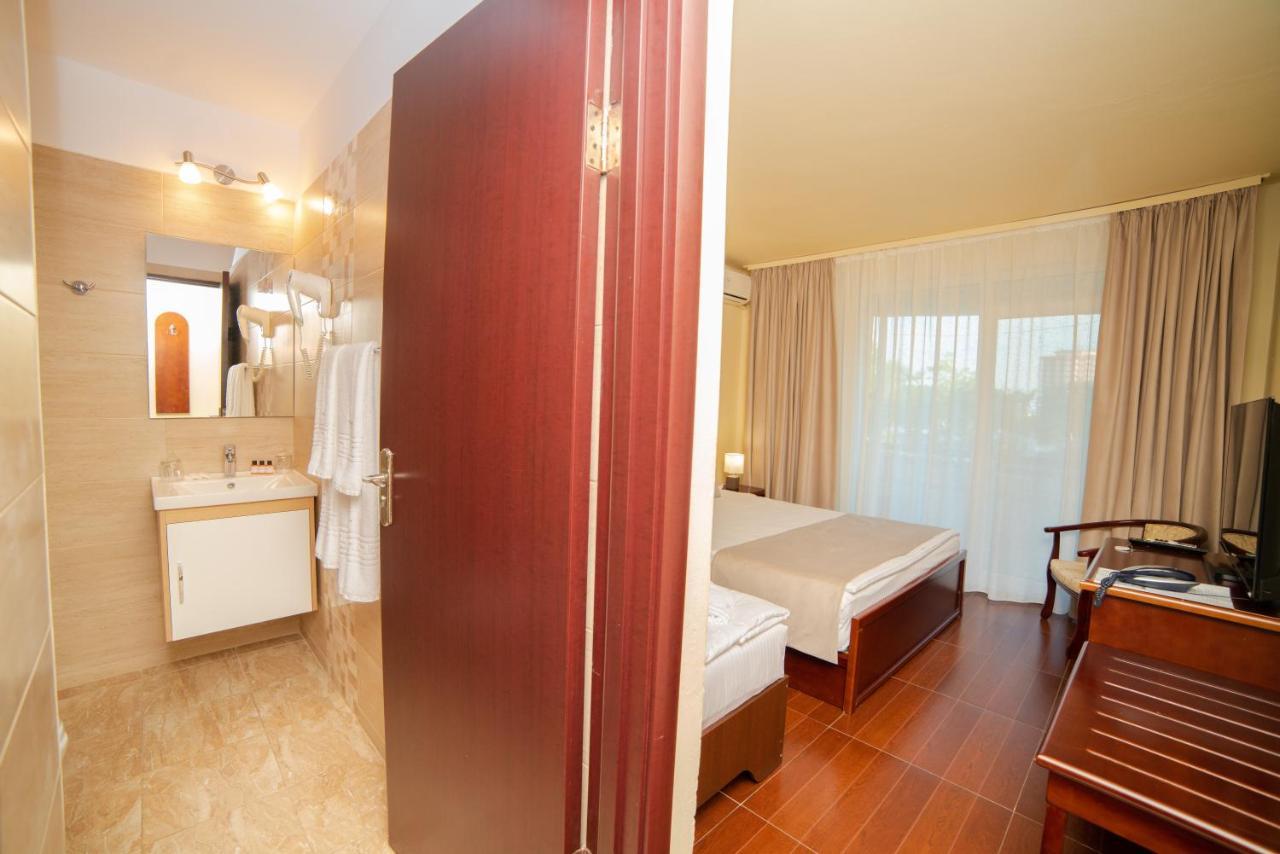 Hotel Corina Venus Kültér fotó