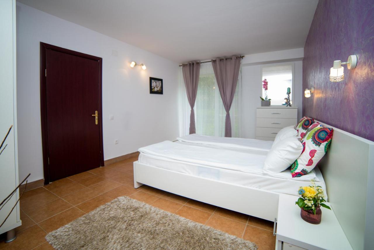 Hotel Corina Venus Kültér fotó